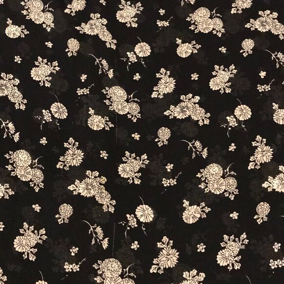 Vince Calico Black and White Floral Print Silk Blouse - Size Small - Picture 9 of 11